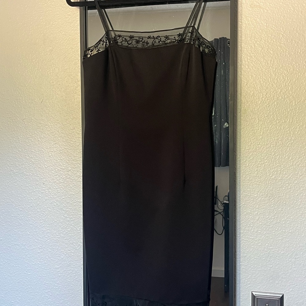 Laundry By Shelli Segal Black Dress with Floral Lace
